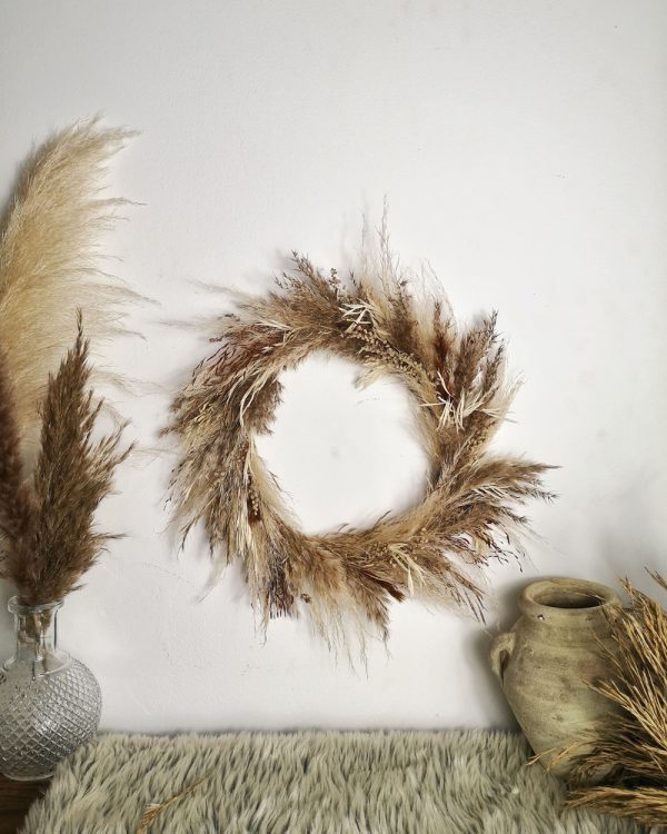 Corona decorativa Nebo – Ideal para pared o puerta